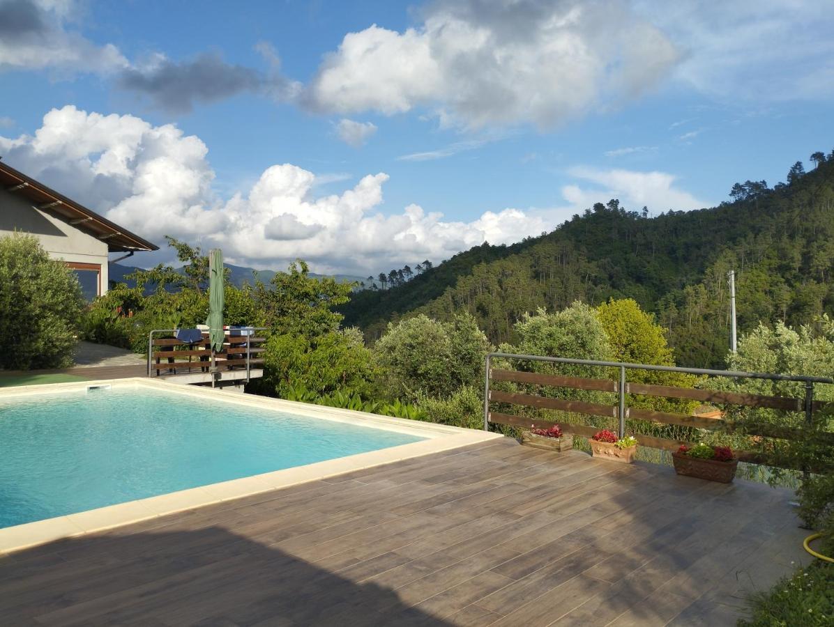Villa Degli Ulivi Tivegna Luaran gambar